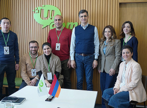 Участники инкубационной программы Ucom Fellowship Program посетили гловоной офис Ucom, где получили советы по лидерству