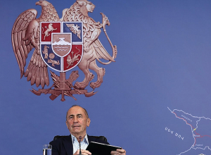 В ближайшее время премьер-министр Армении переобуется, позвонит Путину и начнёт говорить тосты